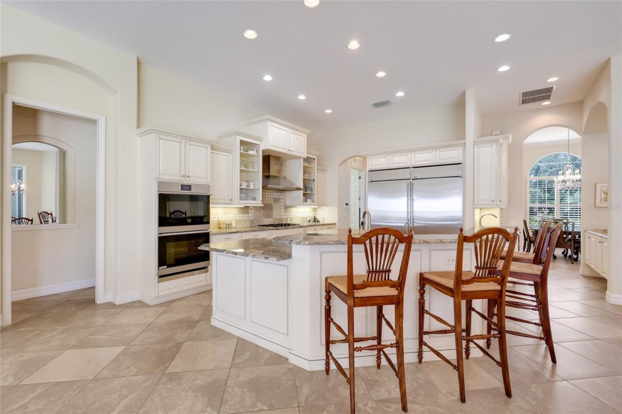 5904 Riverview Boulevard, Bradenton, FL 34209 Photo