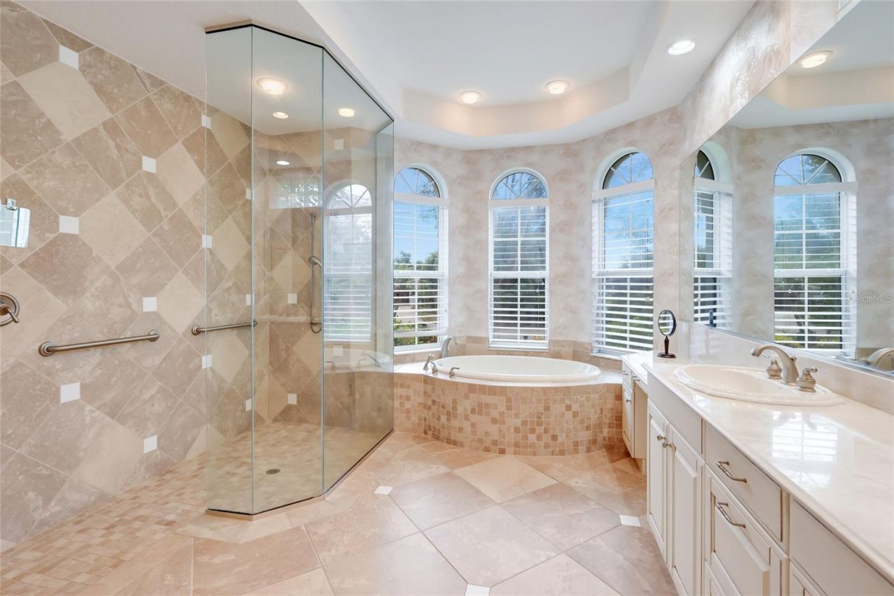 5904 Riverview Boulevard, Bradenton, FL 34209 Photo