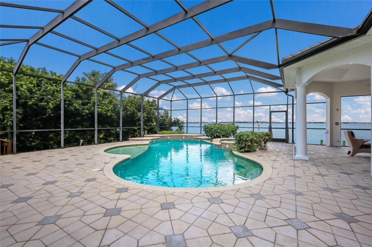 5904 Riverview Boulevard, Bradenton, FL 34209 Photo
