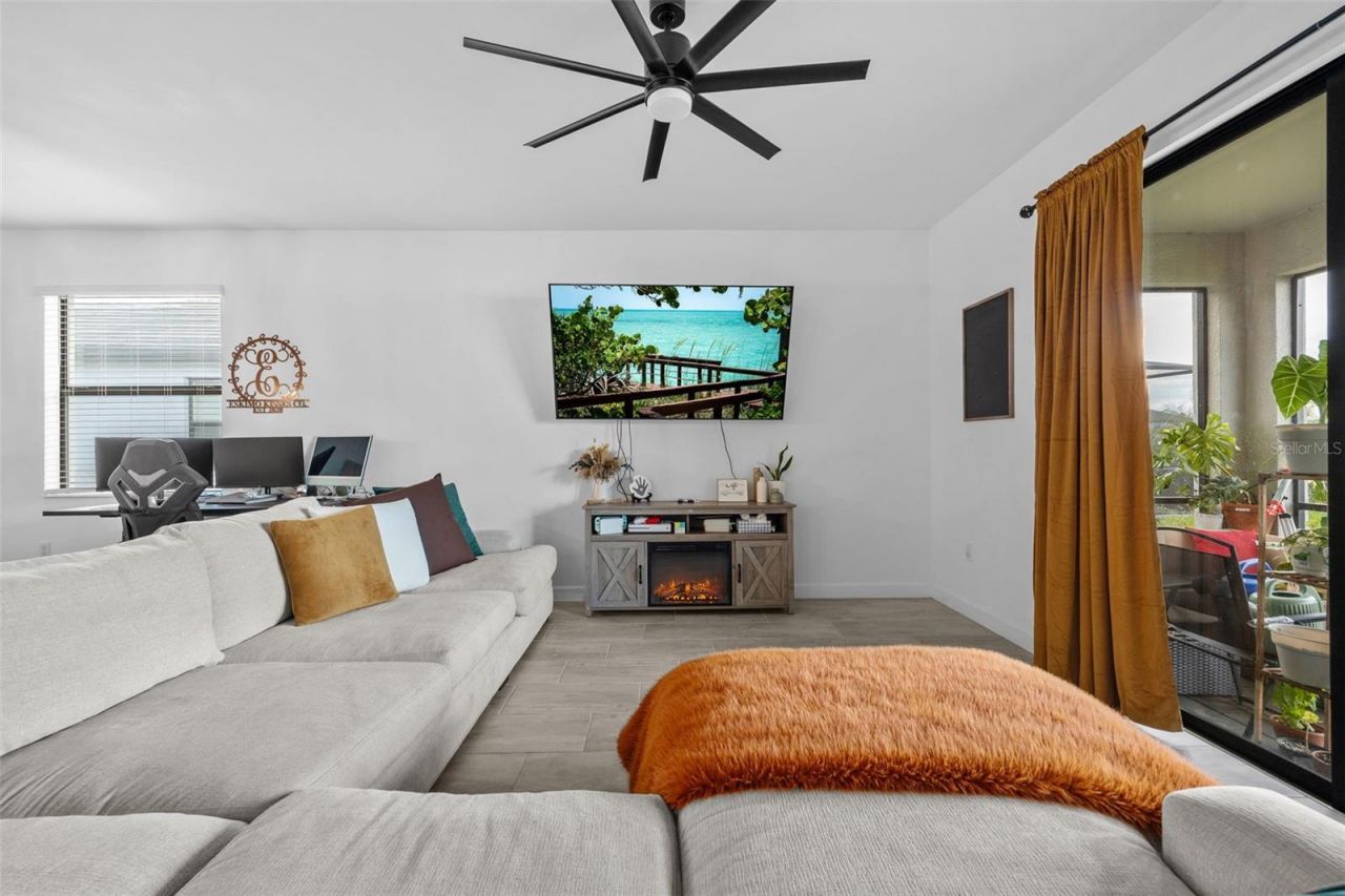 13845 Pine Lodge Lane , Fort Myers, FL 33913 Photo