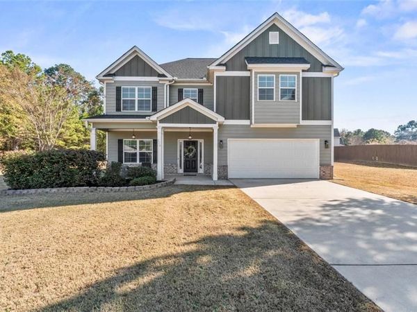 204 Clear Springs Court , Jackson, GA 30233