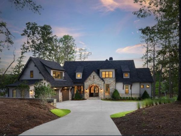 3274A Dunlap Drive, #26-27, Gainesville, GA 30506