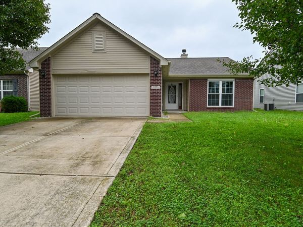 2273 Bridlewood Drive , Franklin, IN 46131