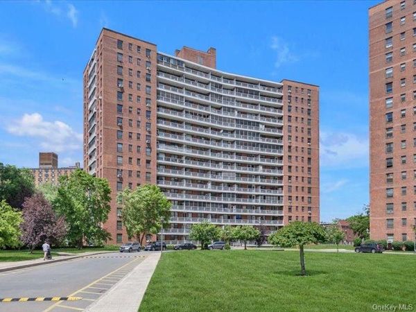61-25 98th Street , Unit 10J, Rego Park, NY 11374