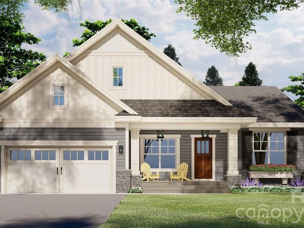 166 Williams Meadow Loop, Unit 17, Hendersonville, NC 28739