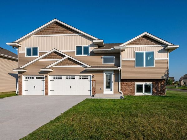 2175 Eagle Street , Rush City, MN 55069