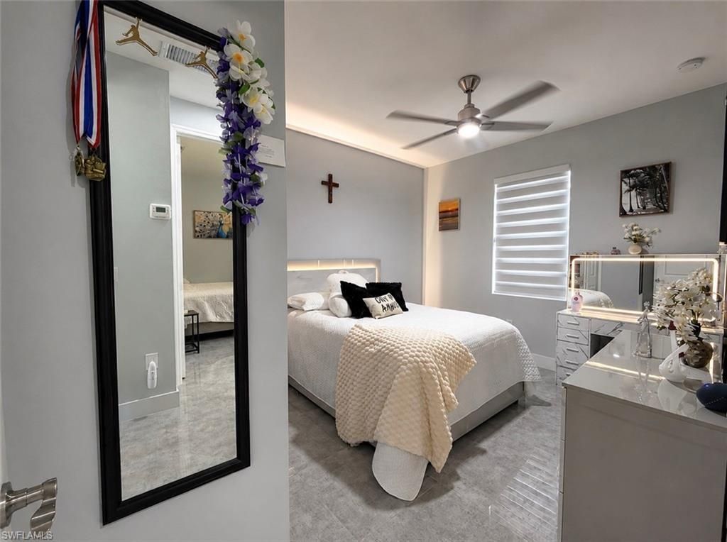 918 Dixie Ave , Lehigh Acres, FL 33972 Photo
