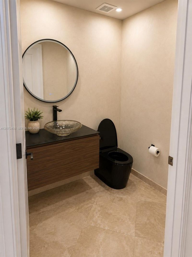 3225 NE 207th Ter , Aventura, FL 33180 Photo