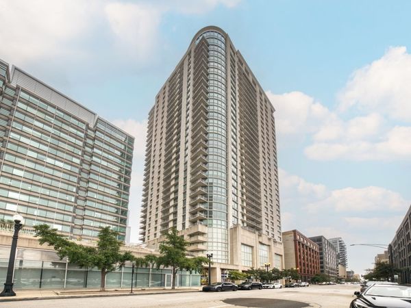 125 S JEFFERSON Street , Unit 2305, Chicago, IL 60661