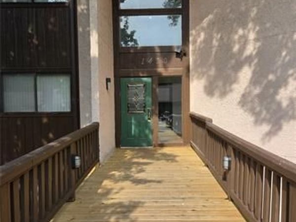 1410 Heritage Landing , Unit 17, St Charles, MO 63303