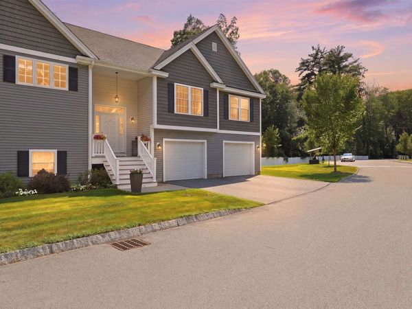 17 Cypress Circle, Exeter, NH 03833