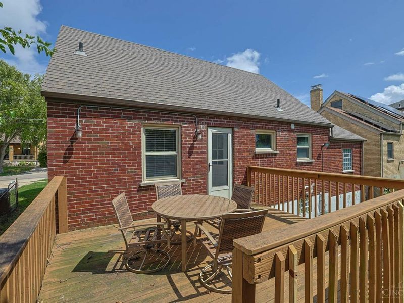 3853 Biehl Avenue, Green Township, OH 45248 Photo 25