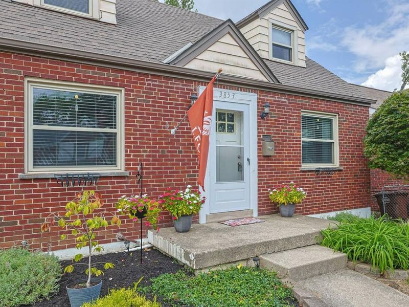 3853 Biehl Avenue, Green Township, OH 45248 Photo 3