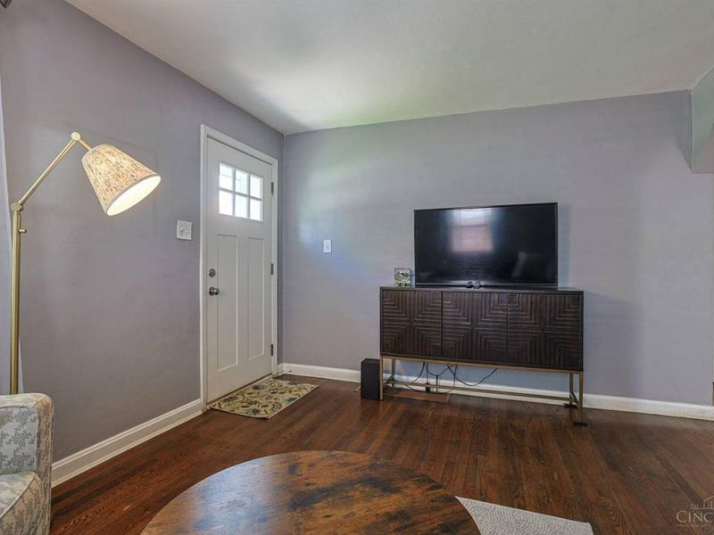 3853 Biehl Avenue, Green Township, OH 45248 Photo 4
