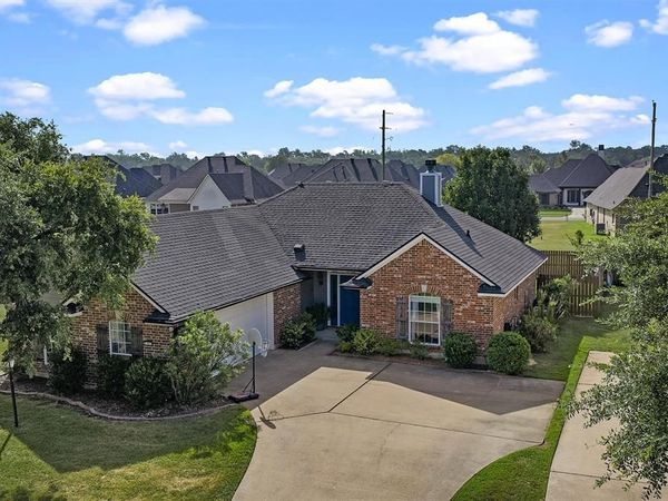 1602 E Belle Haven Drive, Bossier City, LA 71111