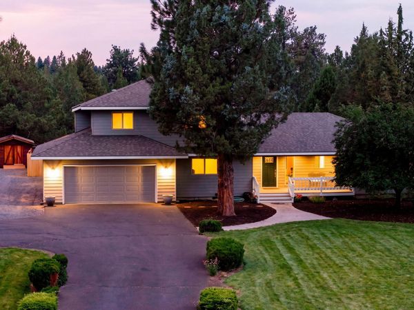 16932 Ponderosa Cascade Drive, Bend, OR 97703