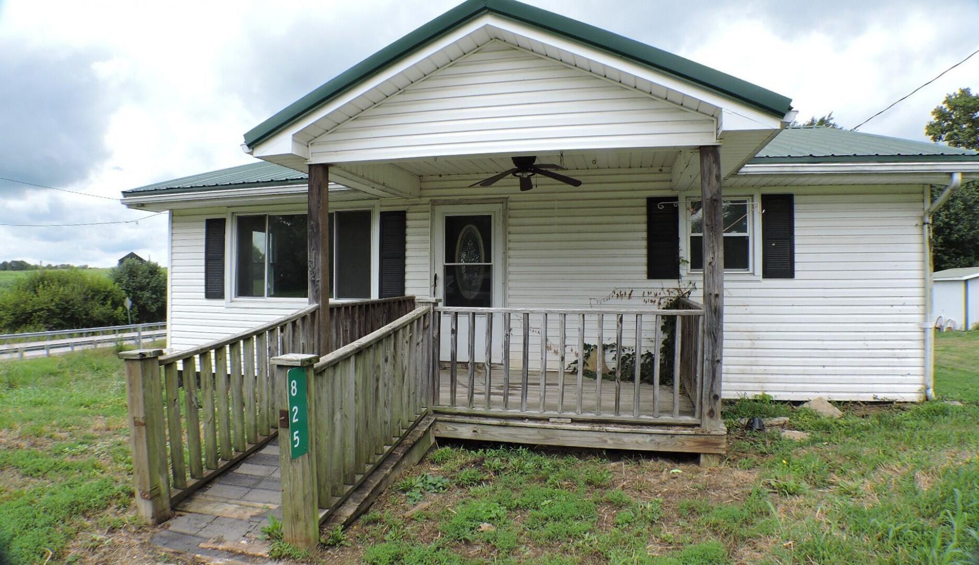 825 Main Street, Sharpsburg, KY 40374 Main Photo