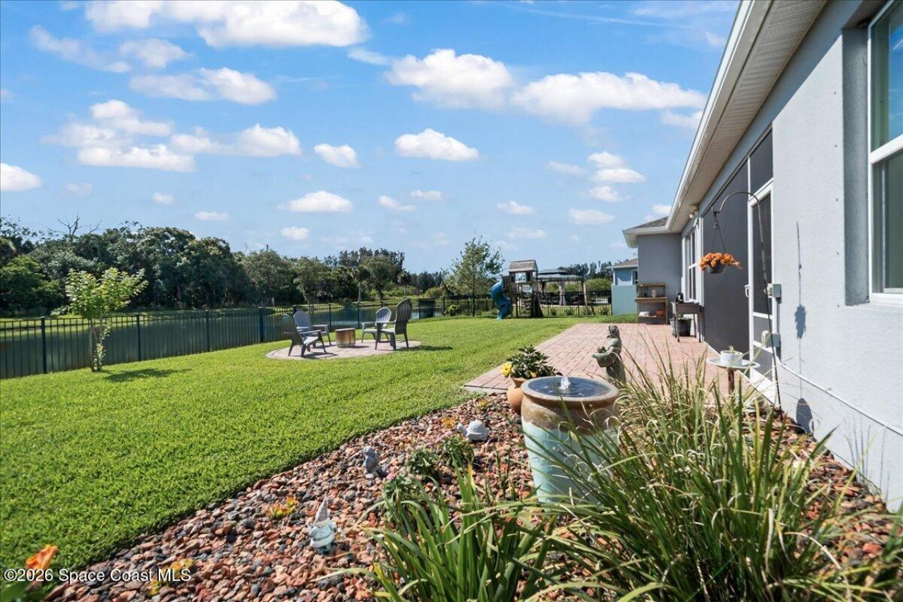 294 Loymer Circle, Merritt Island, FL 32953 Photo