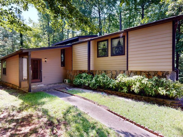 6562 Oakwood Drive, Douglasville, GA 30135