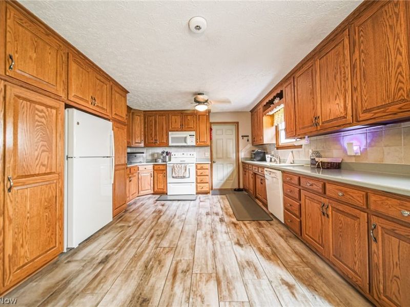 14104 Nussbaum Road , Dalton, OH 44618 Photo 4