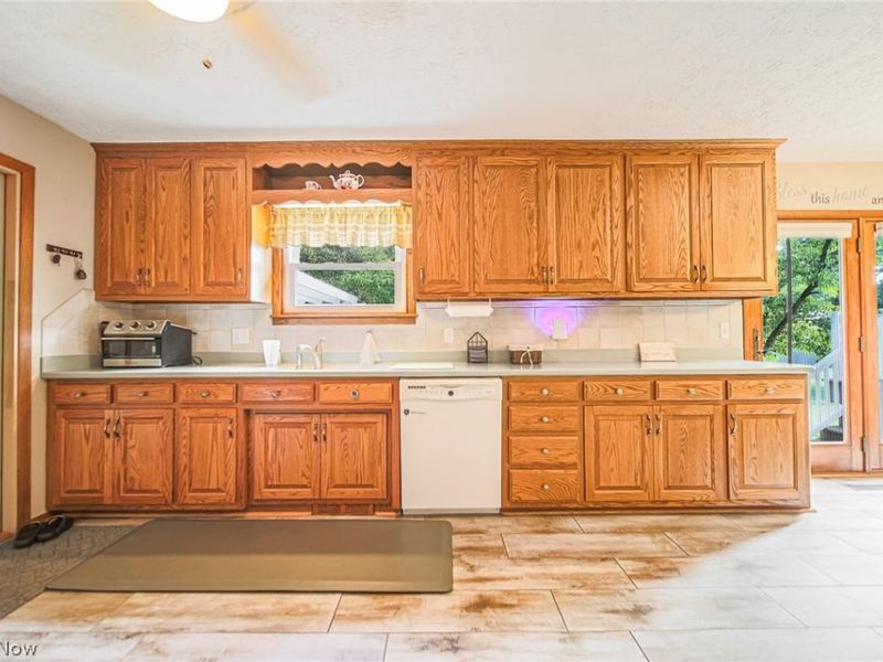 14104 Nussbaum Road , Dalton, OH 44618 Photo 7