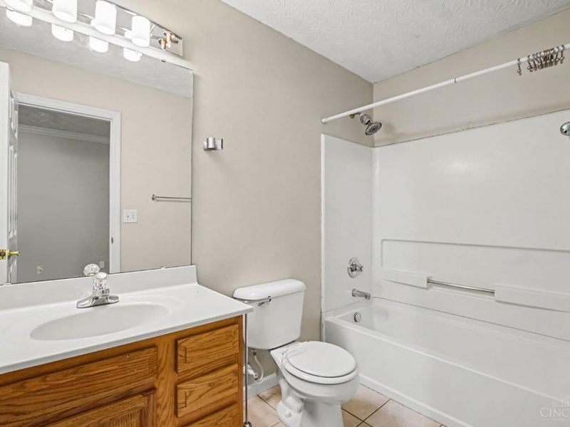 2523 Ravine Street, Unit 2523, Cincinnati, OH 45219 Photo 11