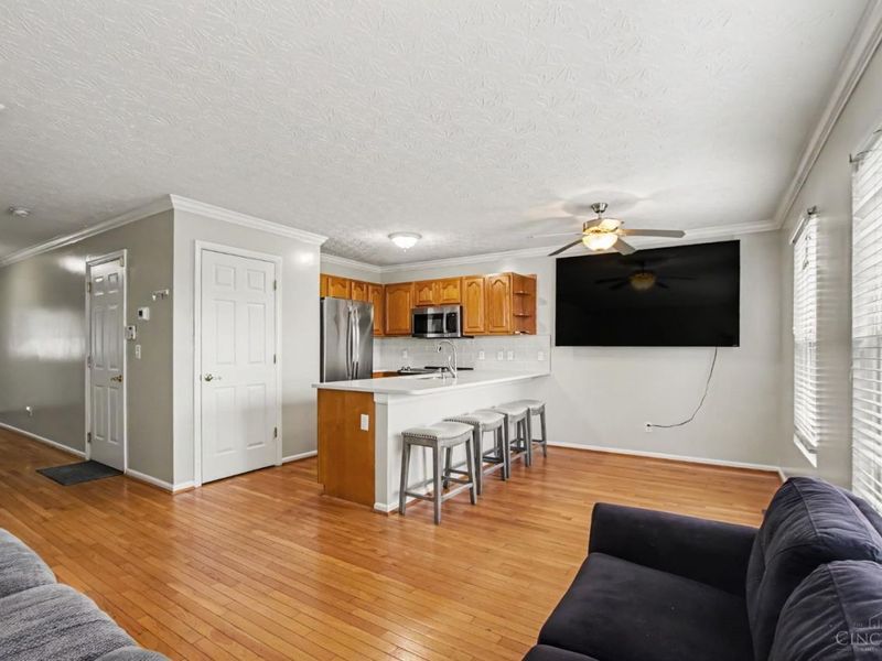 2523 Ravine Street, Unit 2523, Cincinnati, OH 45219 Photo 4