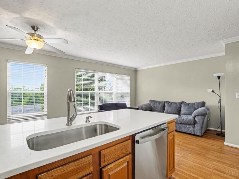 2523 Ravine Street, Unit 2523, Cincinnati, OH 45219 Photo 6