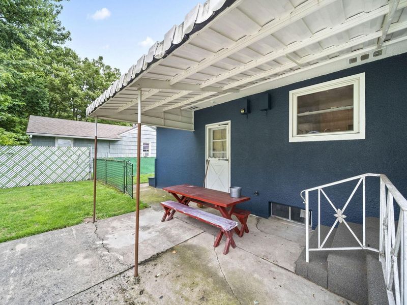 3496 Wicklow Road , Columbus, OH 43204 Photo 38