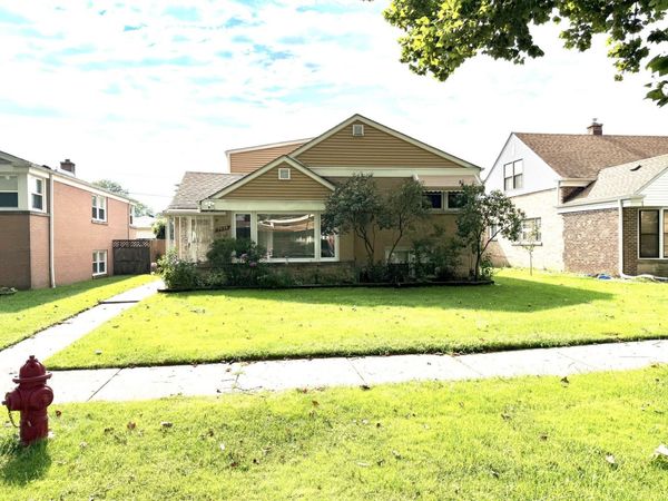 7536 Kildare Avenue , Skokie, IL 60076