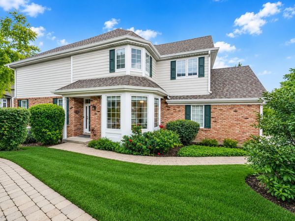 312 Reserve Circle, Clarendon Hills, IL 60514