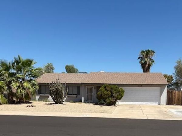 6826 W CANTERBURY Drive, Peoria, AZ 85345