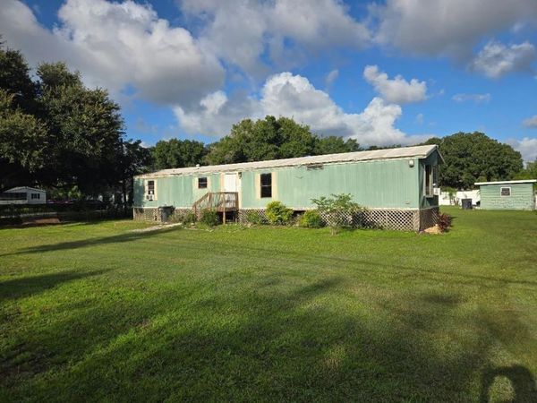 12215 BIG BEND ROAD , RIVERVIEW, FL 33579