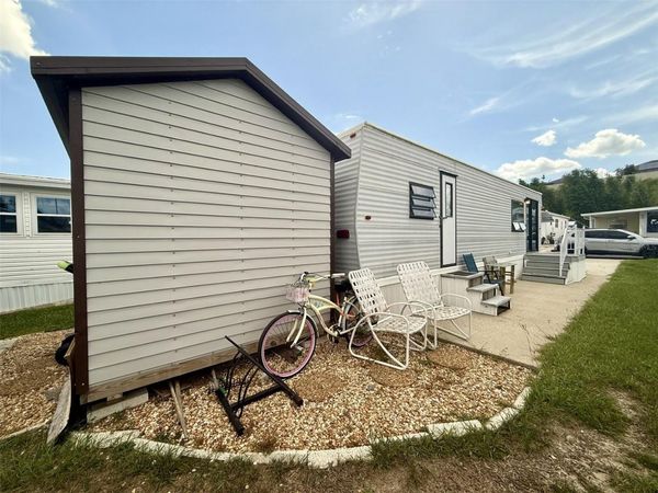 762 CENTER CREST BOULEVARD , DAVENPORT, FL 33837