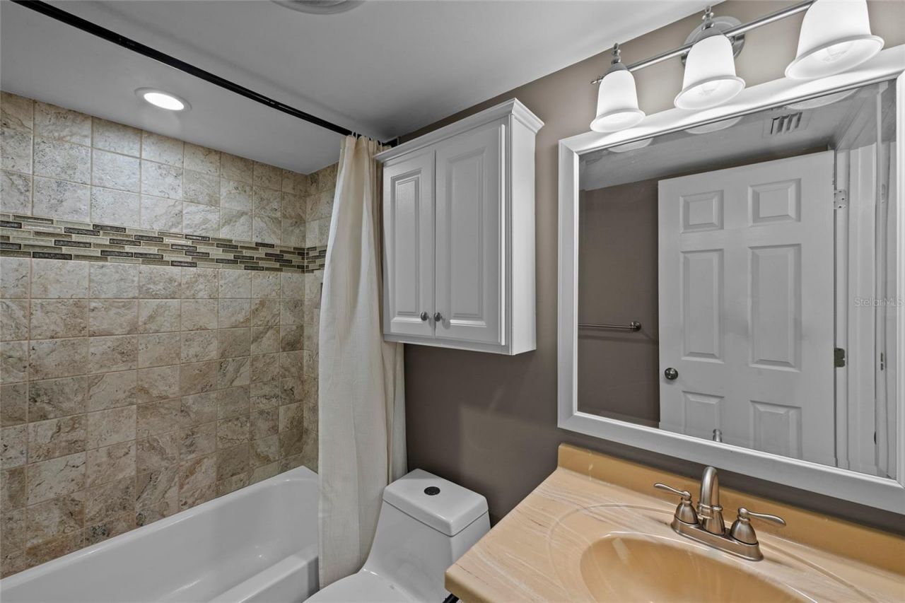 5785 Summer Side Lane, Unit 4A, Sarasota, FL 34231 Photo