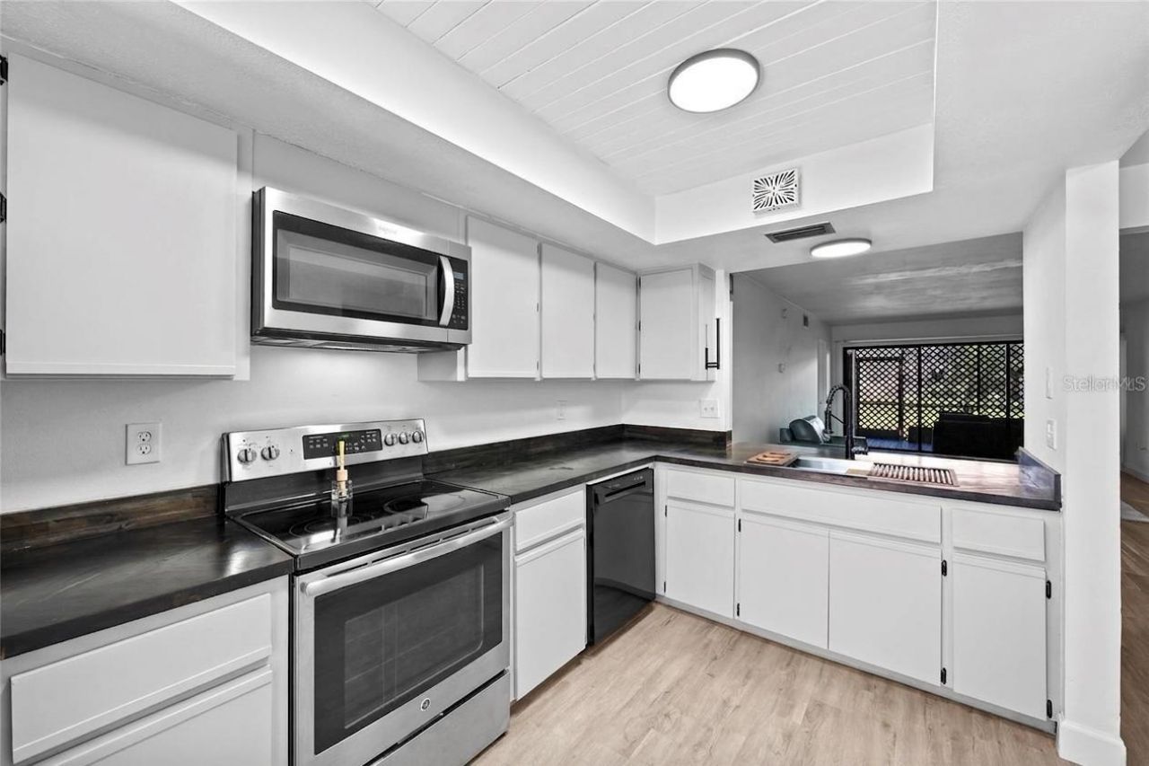 5785 Summer Side Lane, Unit 4A, Sarasota, FL 34231 Photo
