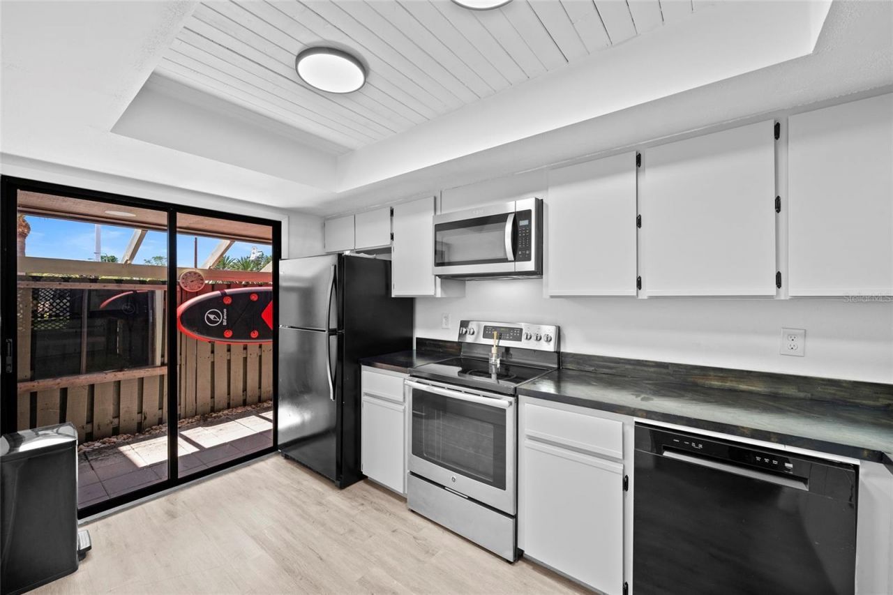 5785 Summer Side Lane, Unit 4A, Sarasota, FL 34231 Photo