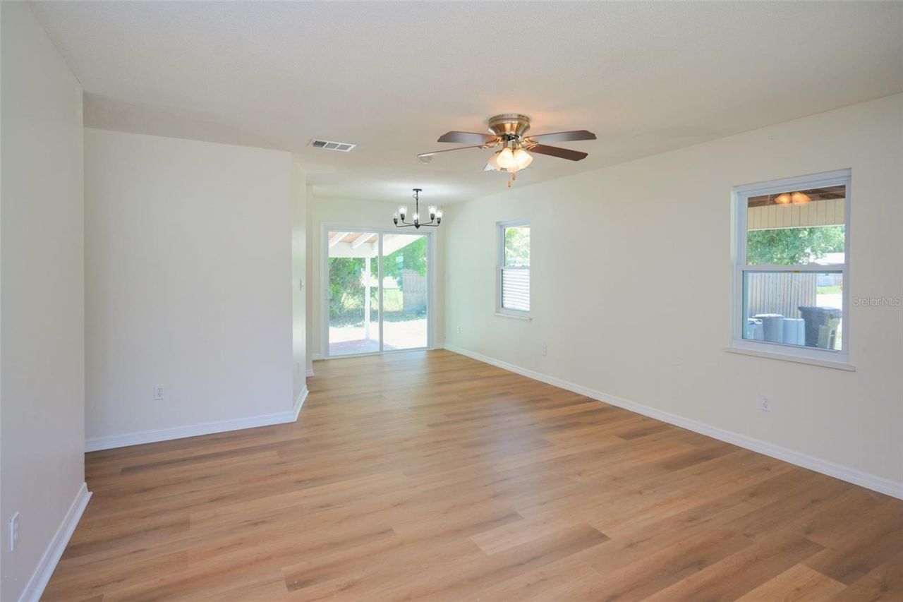 6515 3rd Street Court W, Bradenton, FL 34207 Photo