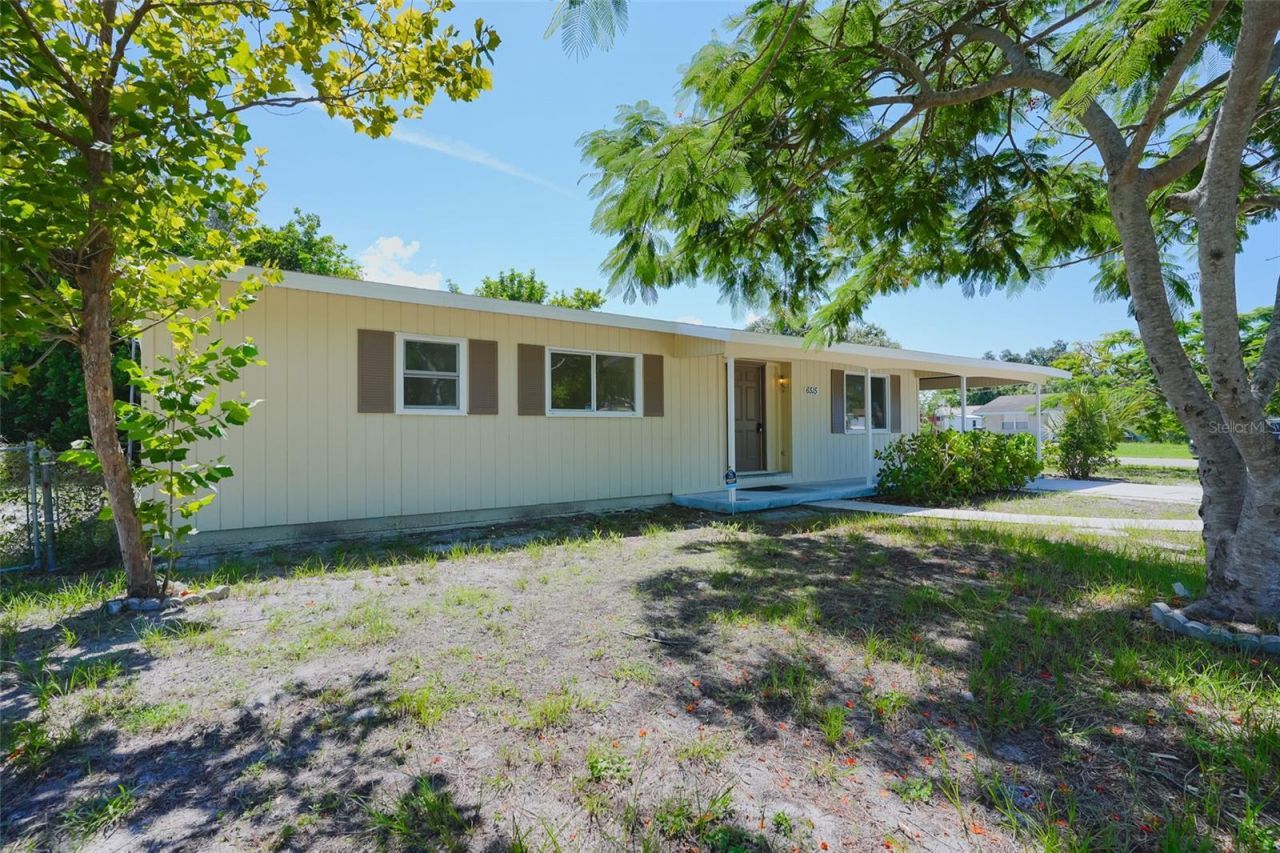 6515 3rd Street Court W, Bradenton, FL 34207 Photo