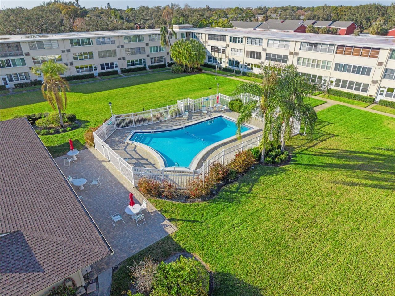 8100 Dr Martin Luther King Jr Street N, Unit 202, Saint Petersburg, FL 33702 Photo