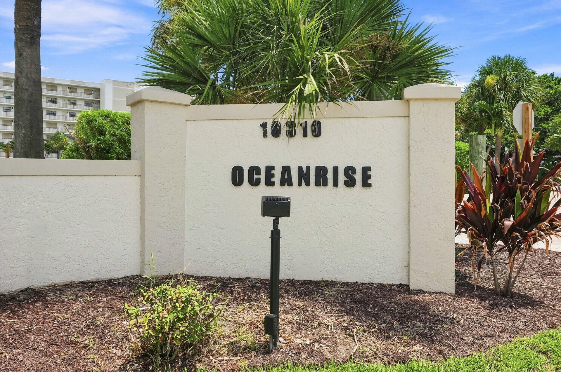 10310 S Ocean Drive, Unit 505, Jensen Beach, FL 34957 Photo