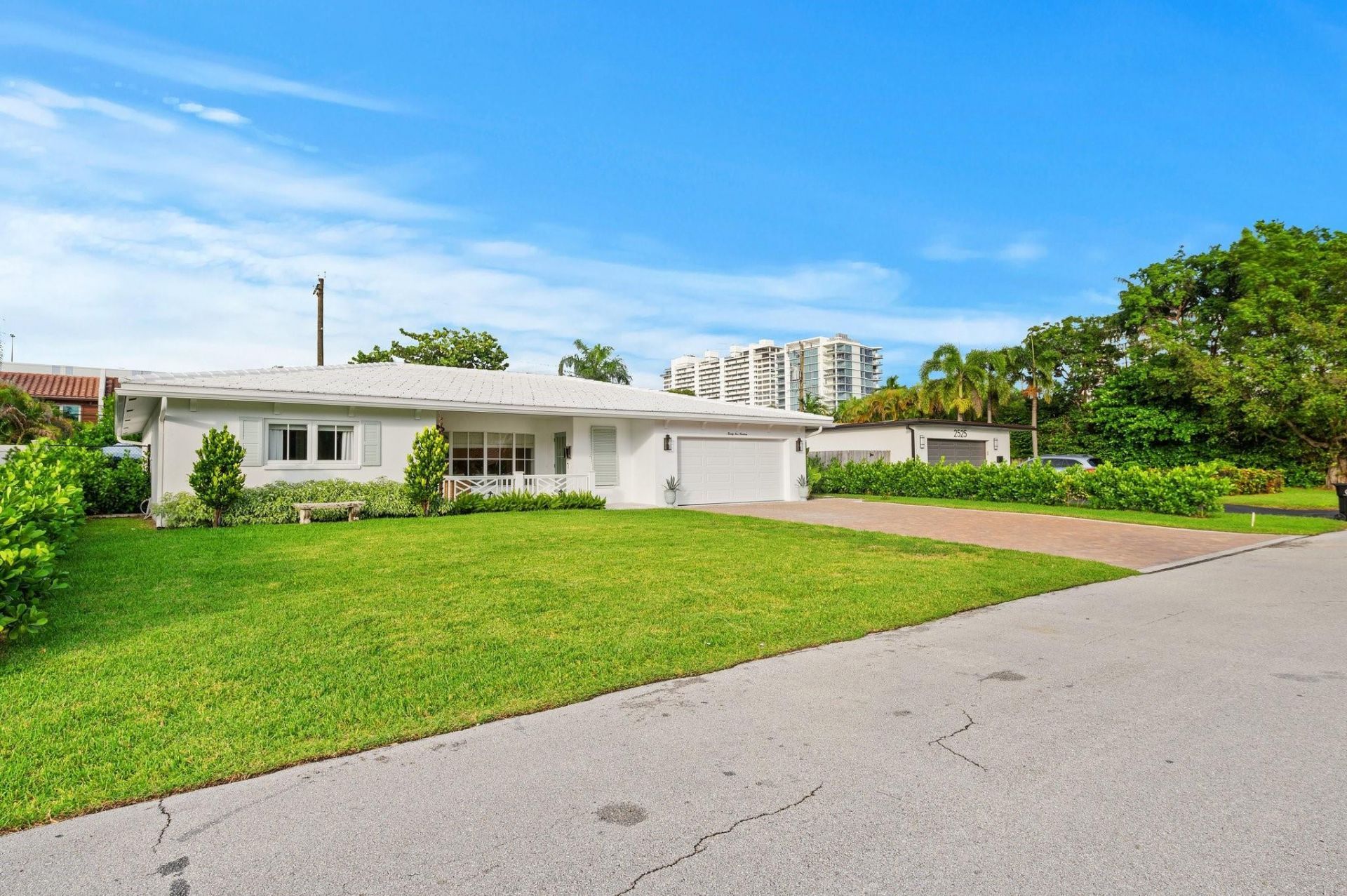 2519 NE 8th Street, Fort Lauderdale, FL 33304 Photo