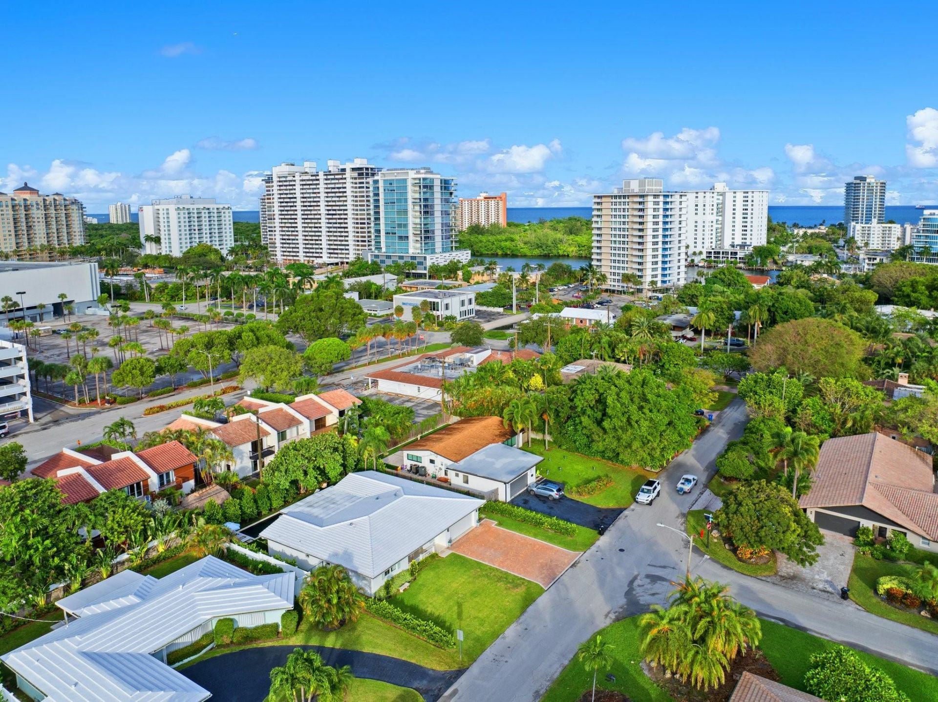 2519 NE 8th Street, Fort Lauderdale, FL 33304 Photo