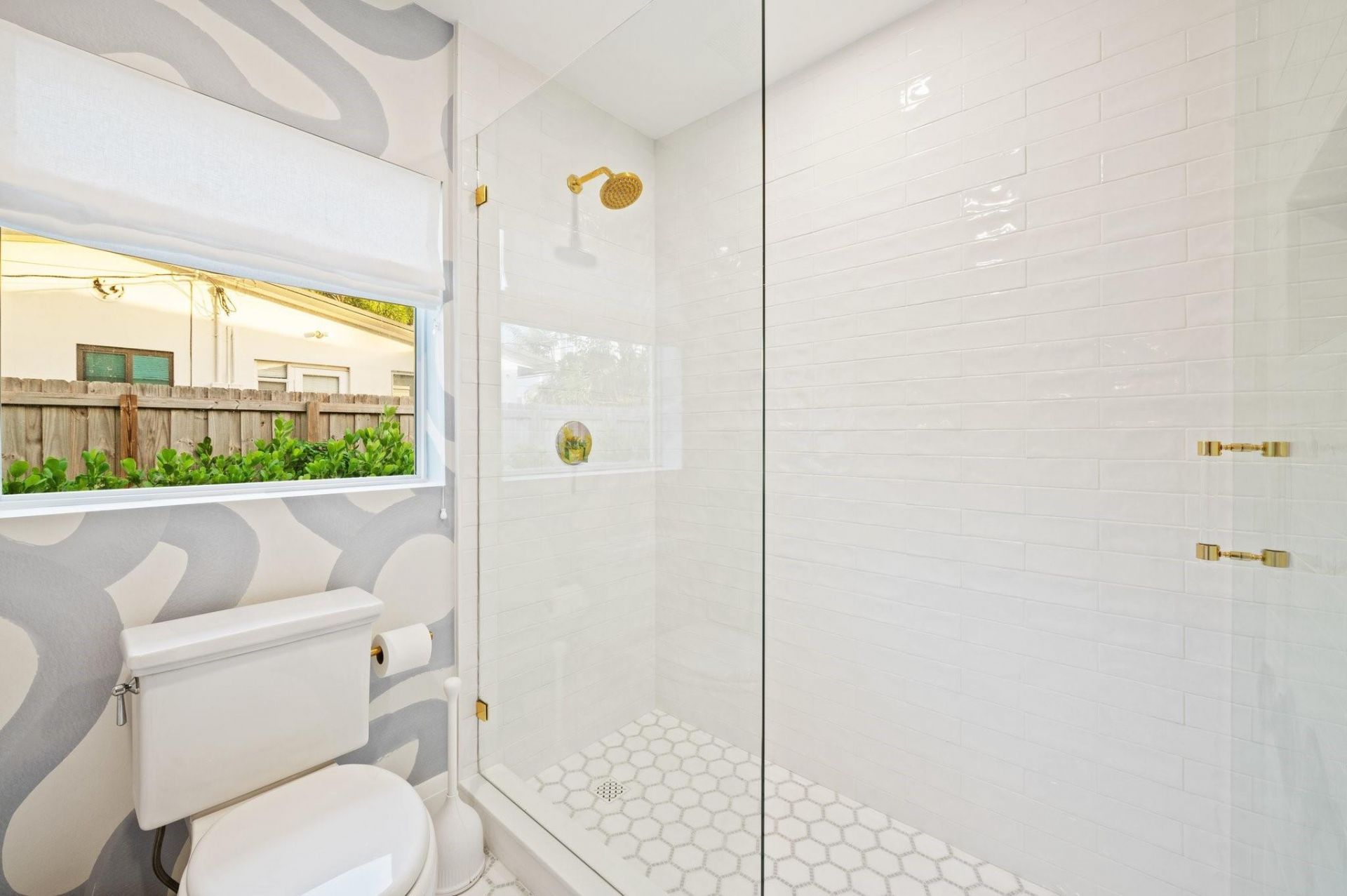 2519 NE 8th Street, Fort Lauderdale, FL 33304 Photo