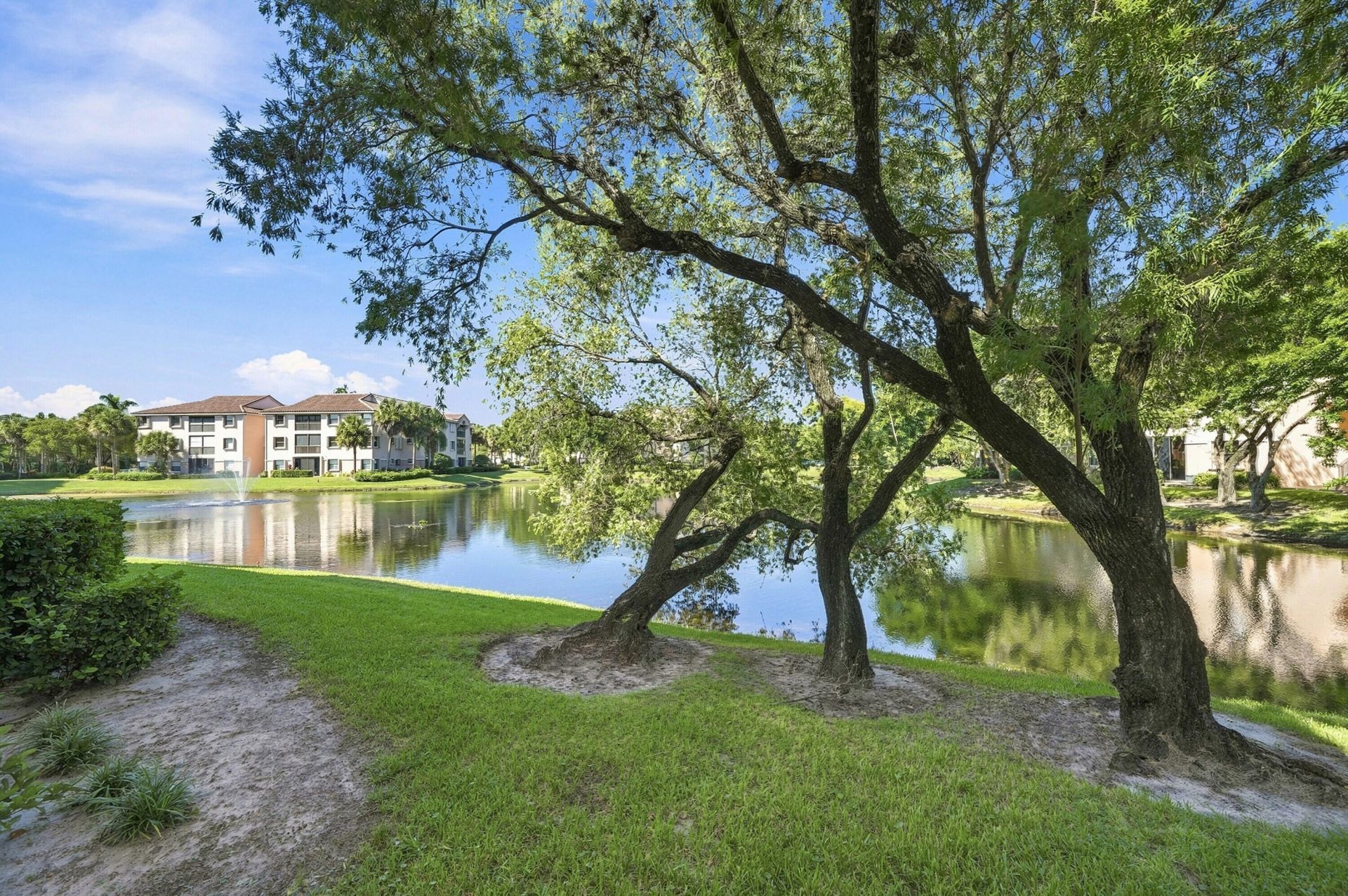 4111 Coral Tree Circle, Unit 321, Coconut Creek, FL 33073 Photo