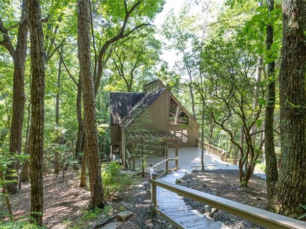 826 Woodland Trace, Jasper, GA 30143