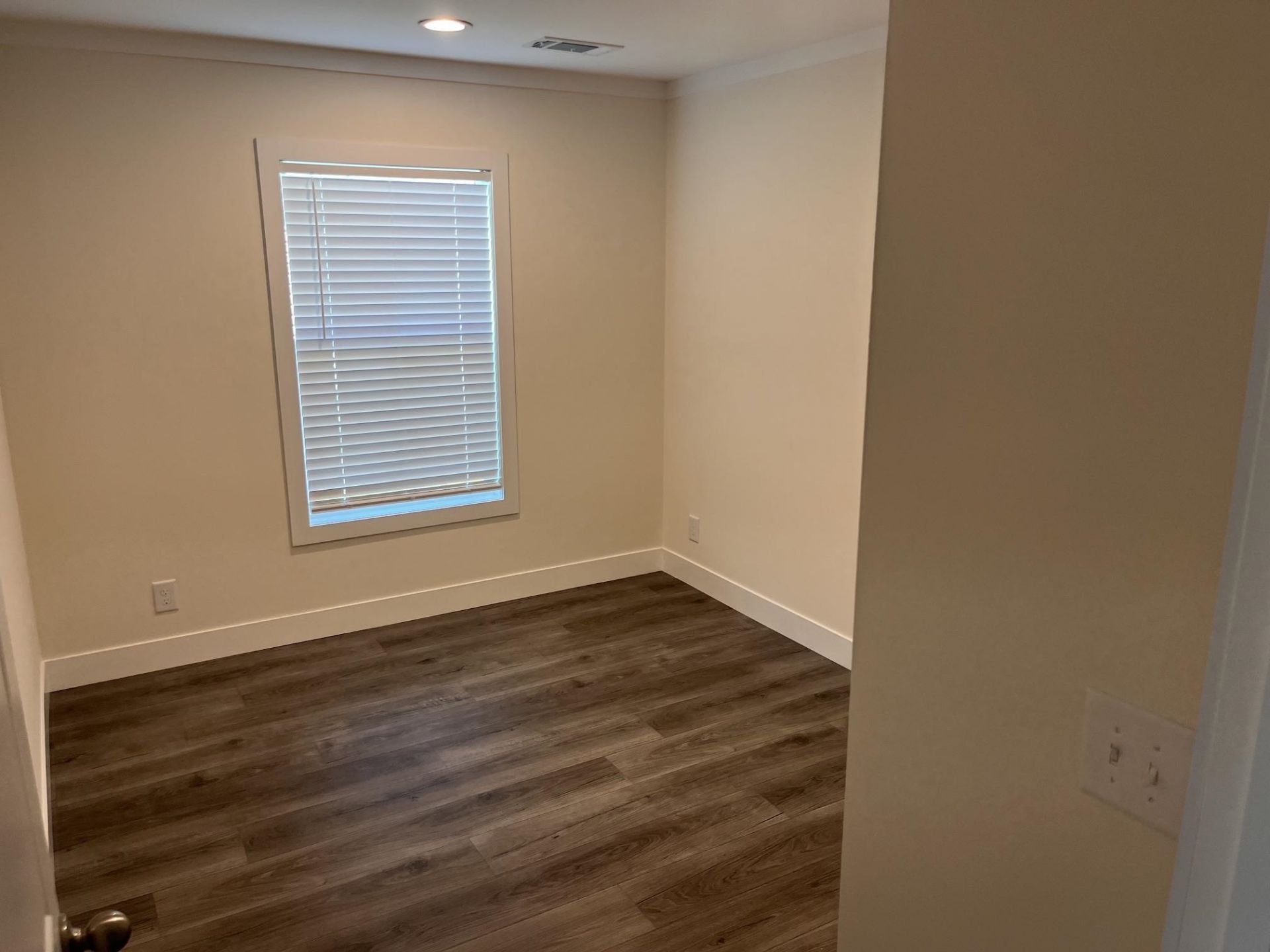 7570 Aubrey Ln. Photo 32