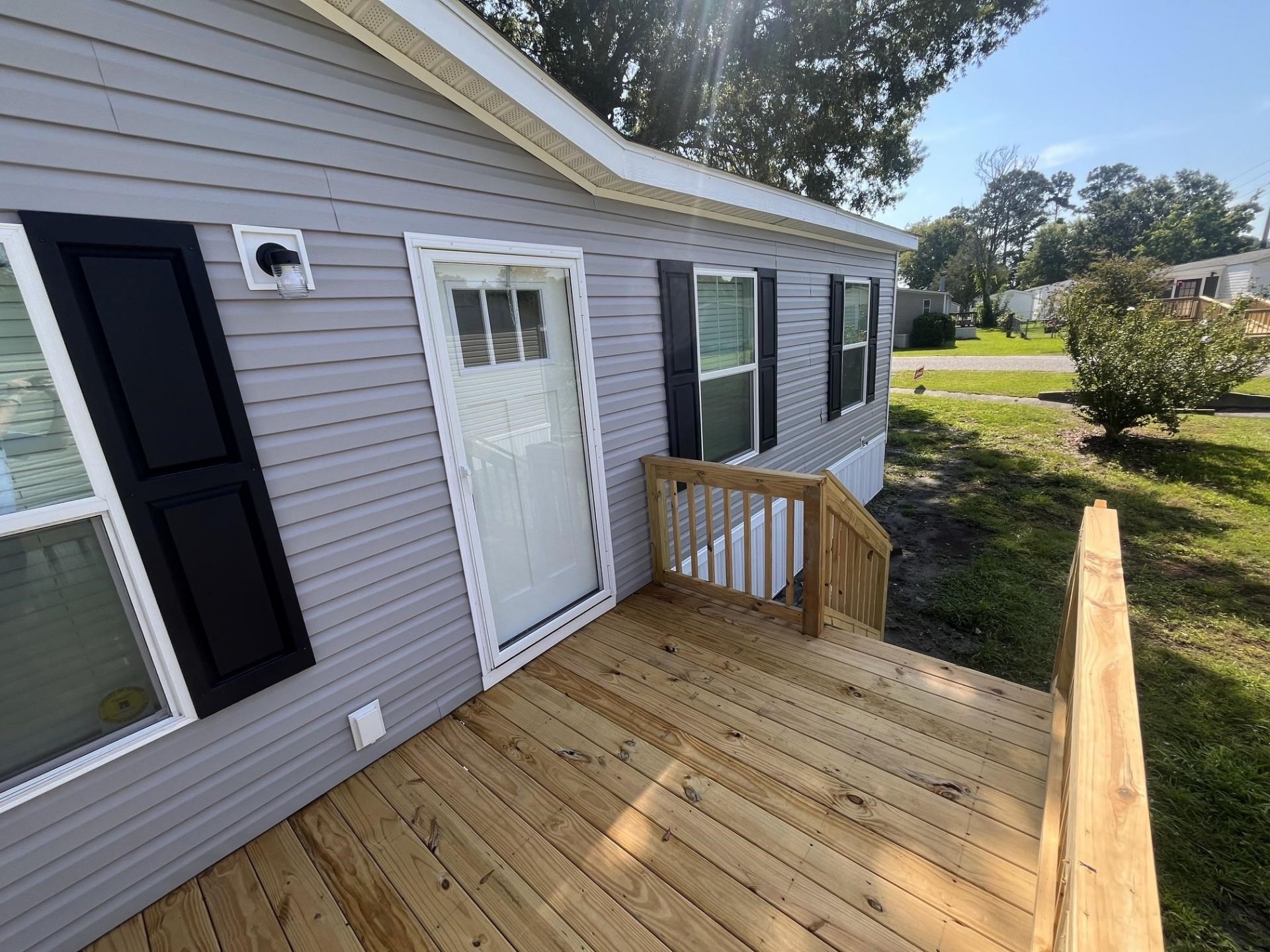 7570 Aubrey Ln. Photo 5