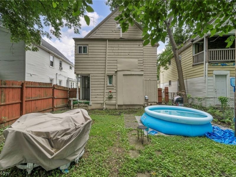 4802 Gedeon Avenue , Cleveland, OH 44102 Photo 7