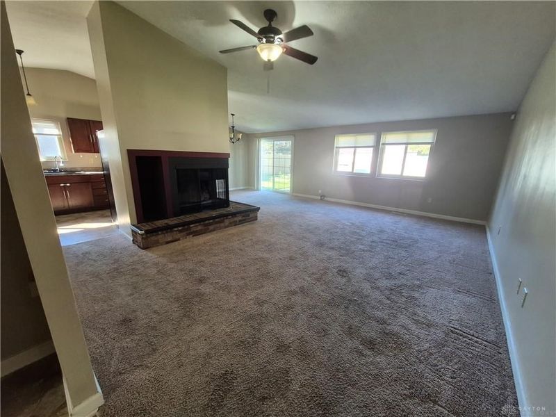 829 Southview Drive, Clayton, OH 45322 Photo 2